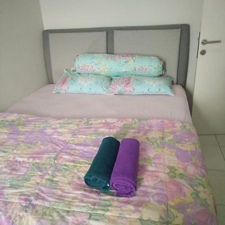 Springlake Apartemen 2Br-Sumarecon-Bekasi, By Bu Johan ภายนอก รูปภาพ