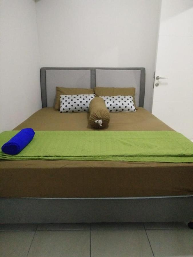 Springlake Apartemen 2Br-Sumarecon-Bekasi, By Bu Johan ภายนอก รูปภาพ
