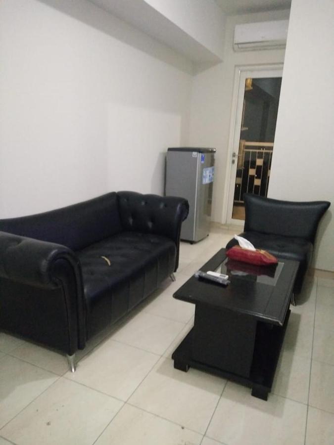 Springlake Apartemen 2Br-Sumarecon-Bekasi, By Bu Johan ภายนอก รูปภาพ