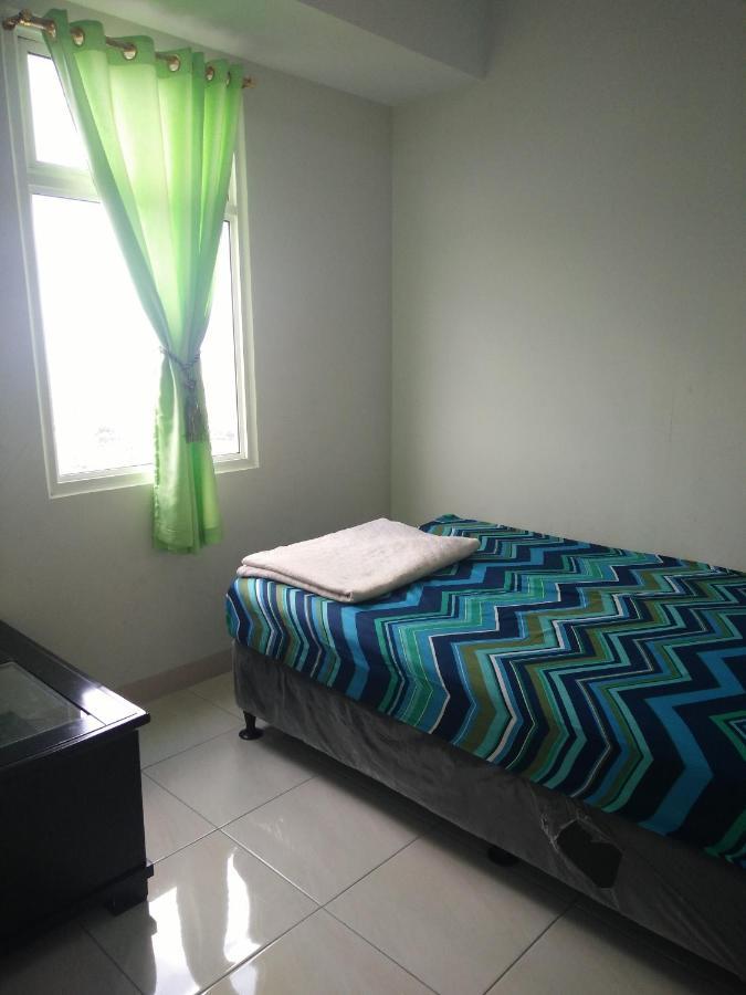 Springlake Apartemen 2Br-Sumarecon-Bekasi, By Bu Johan ภายนอก รูปภาพ
